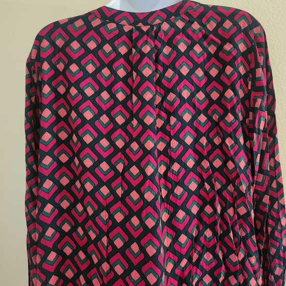 Terra & Sky Pink and Black Geometric Blouse - Picture 4 of 16